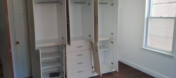 Wall unit closet and bed frame (Bronx)63611946426627121