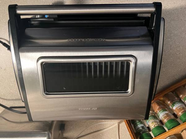 Hamilton Beach Electric Indoor Searing Gril, used in very good conditi 1