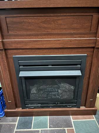 Gas fireplace 1
