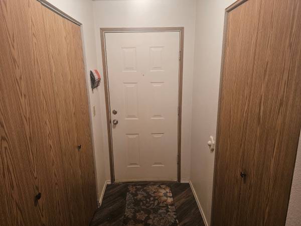 $912 / 2br - 861ft2 - New roommate(s) needed for apartment ($912 monthly) (Enumclaw)63814684169219122