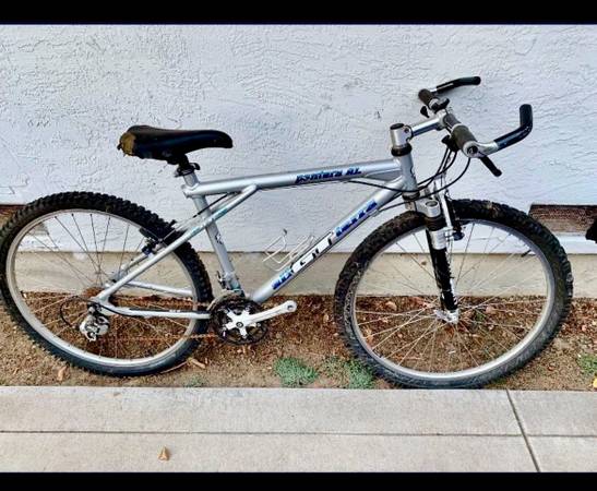Gt pantera mountain bike old school classic 1