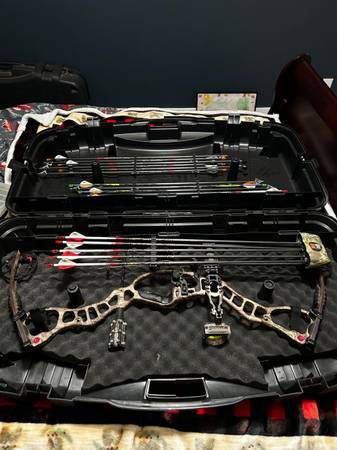 Hoyt vector 35 rkt 1