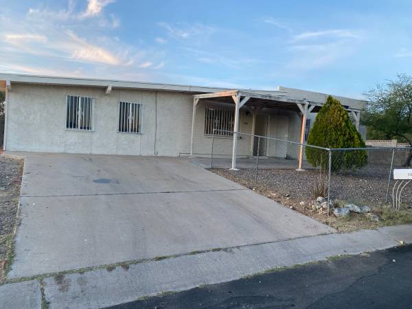 $1,900 / 3br - 1600ft2 - House for rent (Ina-oldfather)63675065989635120