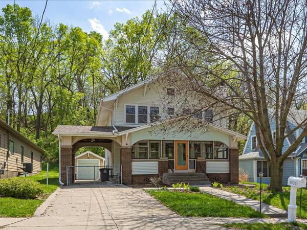 $320,000 / 4br - 2100ft2 - OWNER FINANCING OPPORTUNITY!!  MUST SELL, NO BANKS NEEDED! (Council Bluffs)64021005313025120