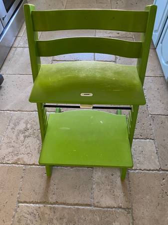 High Chair-Stokke Tripp Trapp high chair base/step stool 1