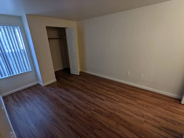 $1,595 / 2br - 800ft2 - Love your new apartment home! Beautiful 2 bedroom floorplans. (Portland)63841708308097122