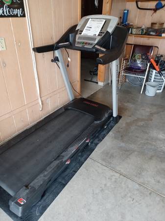 Pro Form Treadmill 1