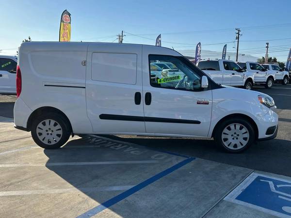 2019 RAM PROMASTER CITY > CALL NOW! (909) 587-2124 EZ FINANCE!! - $12,975 (San Diego)63440406281091124