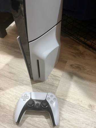 Ps5 - $380 (Dayton)63443880513155121