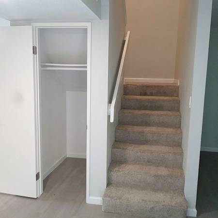 $2,110 / 2br - 980ft2 - Beautiful 2x2 Townhome Available soon! (Arden Arcade)64043665555715120