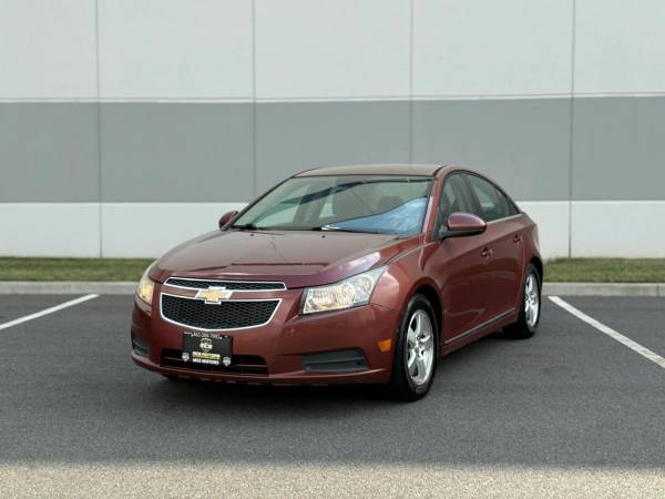 2013 Chevrolet Chevy Cruze LT Sedan 4D - $3,500 (+ MCE Motors)63477936727041121