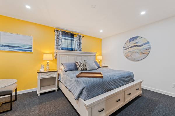 $1,150,000 / 5br - 4700ft2 - 5/4 Mountain Luxury - 225 Valley View (Waynesville)64029375281154121
