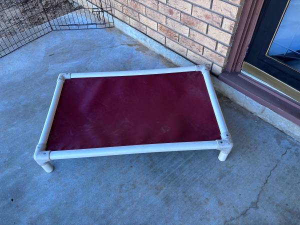 Kuranda dog bed.  Red. 60. Or work it off 1