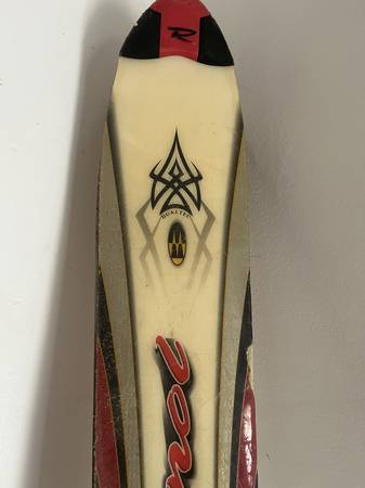 Rossignol skis. 1