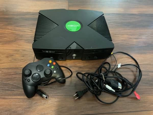 Softmodded Original Xbox Package - For Parts/Repair 1