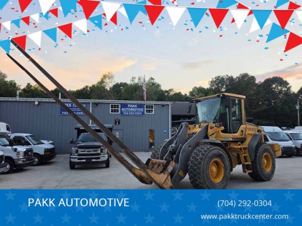 2009 Volvo L90F Wheel Loader Forklift Heavy Duty 16ft forks Diesel 1