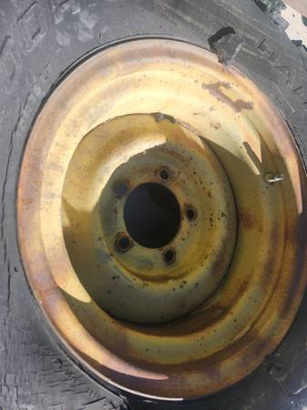 WANTED (not selling) WHEELS 15" 5x5.5  (5x139.7) Qty 4 Matching Plain 1