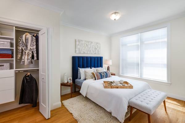 $3,230 / 1br - Brookline 1 Bed/1 Bath Midrise | Hancock Village63810087392001120