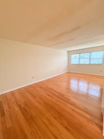 $1,890 / 1br - 620ft2 - Leaves Are Falling, So Are Prices! 1BR Move-In Special! (NEW BRUNSWICK CITY)63762848121987121