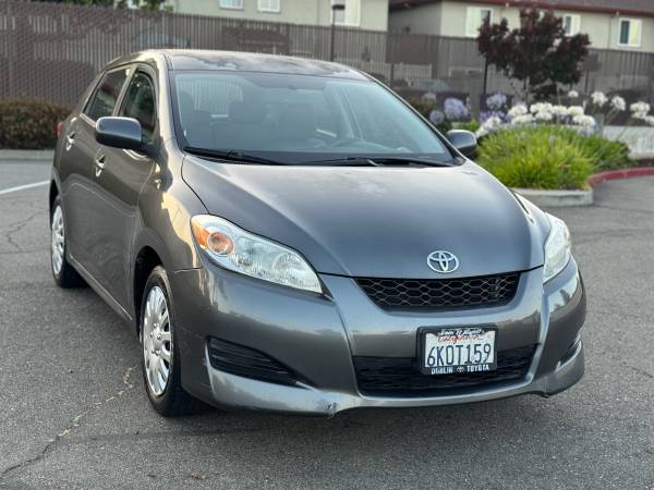 2010 Toyota Matrix MANUAL TRANSMISSION - $3,900 (san leandro)63478331986305121