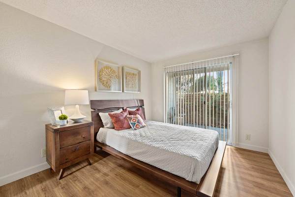 $2,375 / 1br - 585ft2 - Community web site, On-site maintenance, Access gate (fremont / union city / newark)64055521638403124
