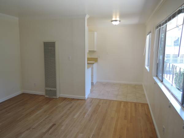 $1,695 / 1br - Pisos de madera, Lavavajillas, Estacionamiento en garaje, Cerca de Lake Merritt (oakland lake merritt / grand)63861100222081121