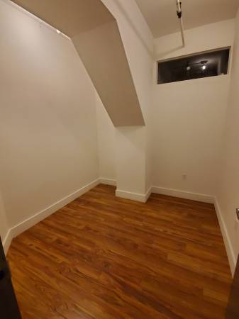 Available SEP Private Studio/Office Space in Greenpoint (252J#206A) 1