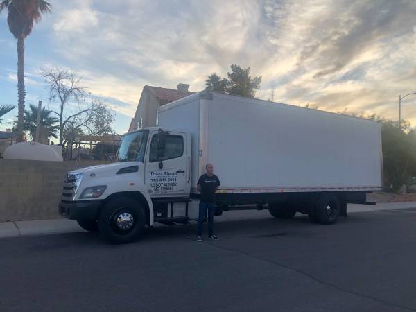2019 Hino Box Truck 1
