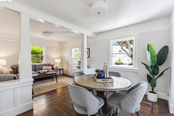 $2,000 / 1br - 727ft2 - Berkeley gem on large, lush & lovely tree-lined street. (berkeley)63946669633667124