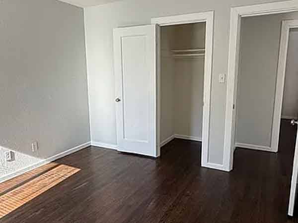 $950 / 2br - 820ft2 - Beautifully updated Redwood City home (Redwood City, CA)64023716457858123