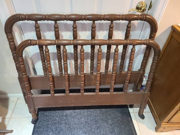 Vintage Bed Headboard 1
