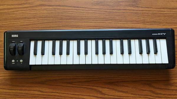 Korg Micro Key 37 Key 1