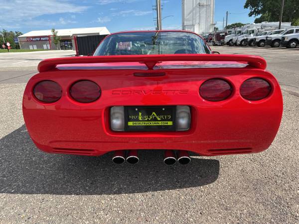 1997 CHEVROLET CORVETTE HATCHBACK 5.7L V8 CUERO 79K MILLAS LIMPIO - $19,950 (LA MOTORSPORTS WINDOM, MN)63470070779777122