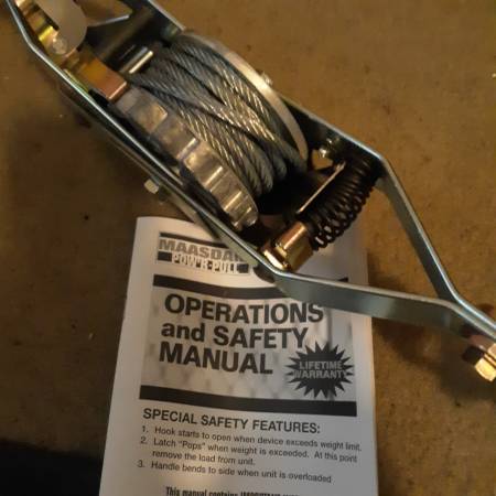 Pow'R-Pull Tow n Pull 1 Ton 12 feet reach - $90 (Dothan)63442186788481122