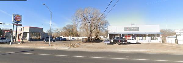 $3,800 / 1br - Espacio Comercial en Alquiler – 710 N Riverside Dr, Española, NM – $3,800 (Espanola)63806118364547120