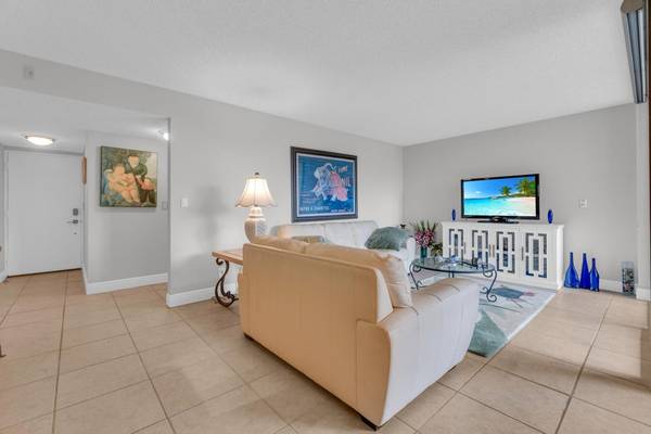 $2,600 / 2br - 1240ft2 - 2Bed 2Bath 2255 Lindell Blvd 4304, Delray Beach, FL (Delray Racquet Club)64049280143234123