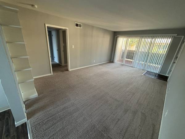 1 Bedroom Unit Available Now! 1