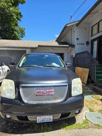 2006 GMC Yukon Denali - $6,50063477268619521123