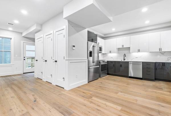 $3,800 / 2br - Brand new two level luxury unit! UNION SQARE63996404906755123