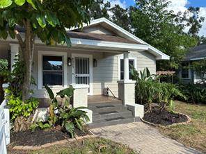 $2250.00 / 3br - 1026ft2 - Remodeled 3 bed 1 bath w/garage fenced yard - close to downtown Tpa63976136942338120