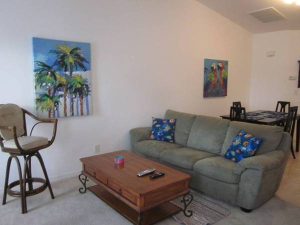 $100 / 3br - 1500ft2 - $100- / 3 Bed. 2 Bath. Vacation Rental Single Family House (Cape Coral)64151005782401121