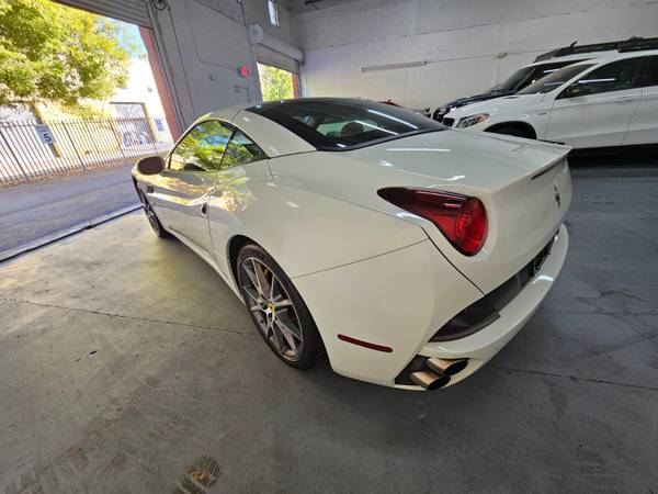 Ferrari California - $80,000 (Flagler miami)63479746490497121