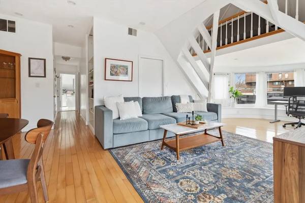 $1,200 / 1br - condominio de un dormitorio a distancia de Cleveland Circle (Brookline)64167150582017122