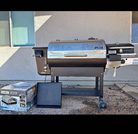 Camp Chef Woodwind 36” Smoker 1