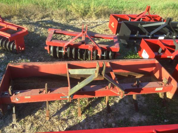 7’ hd box blade hd box blade ( Lmc brand). 1