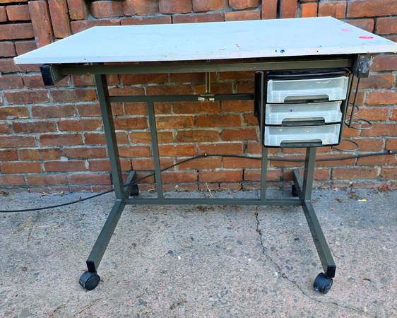 Studio RTA Modern Drafting Table 1