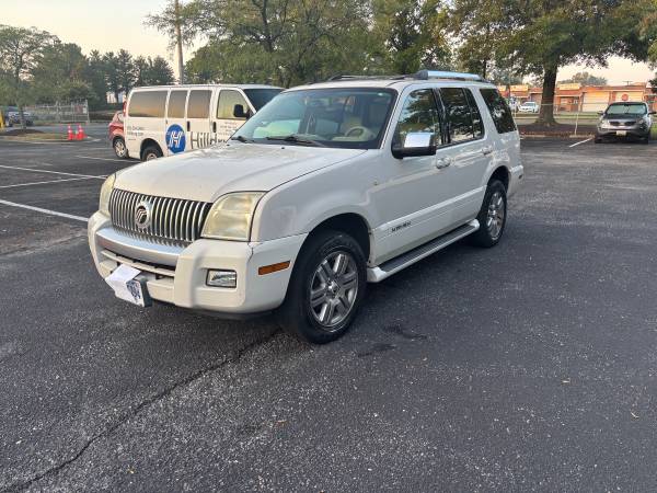 2008 MERCURY MOUNTAINEER. 150 mil. Funciona excelente. - $2,45063435199366273122