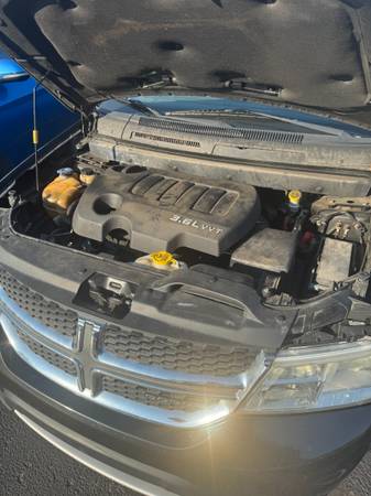 2011 Dodge Journey Mainstreet AWD - $1,750 (Grove City/Columbus)63478011434371121