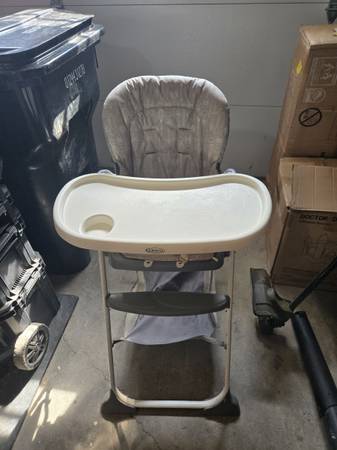 High Chair 1