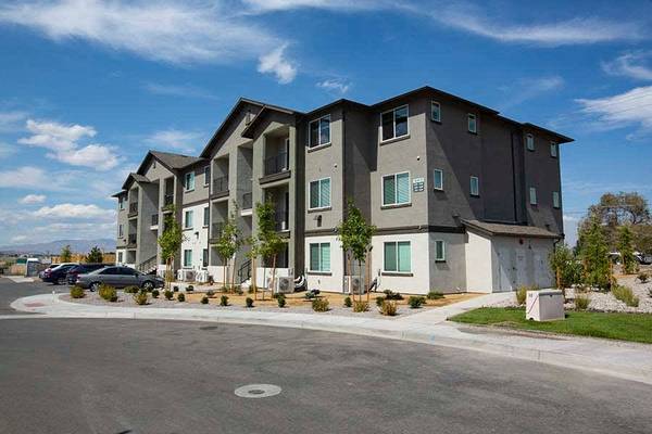 $1,630 / 3br - 1150ft2 - 3BD 2BA, Carport, In Reno (600 Geiger Grade Road, Reno, NV)63992636715906122